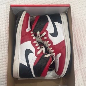 Woman’s AIR JORDAN HIGHS